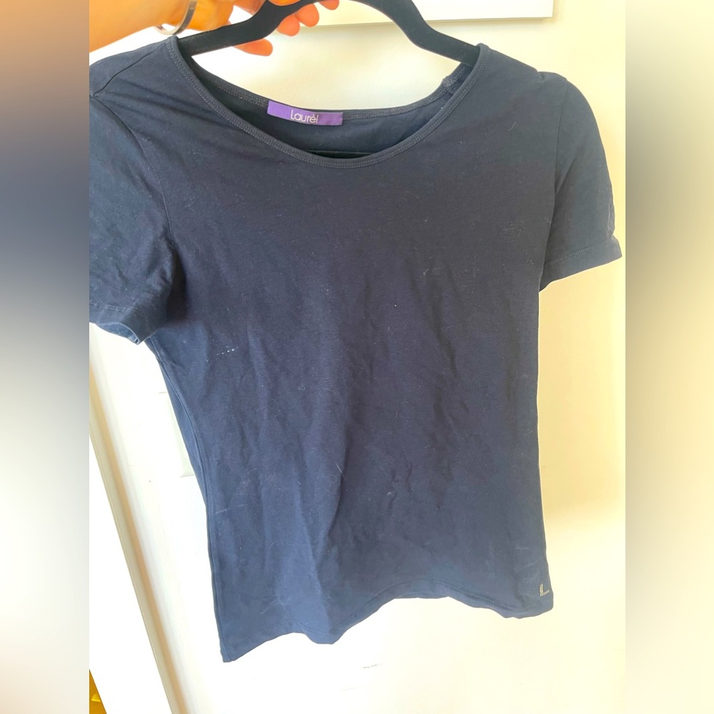 Laurèl - Navy blue T-shirt